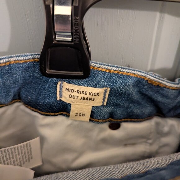 NWT Madewell Jeans Women's Kick Out Crop Mid Rise Medium Wash Raw Hem 20W - Picture 5 of 8